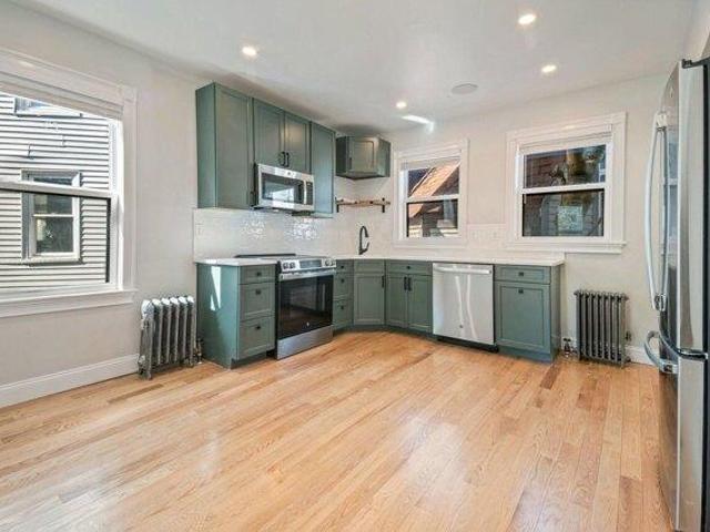 House for sale in Peaks Island, Maine