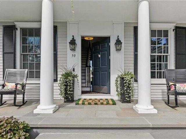 House for sale in Portsmouth, Rhode Island