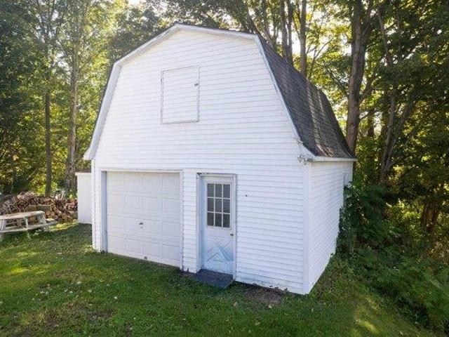 House for sale in Poultney, Rutland County