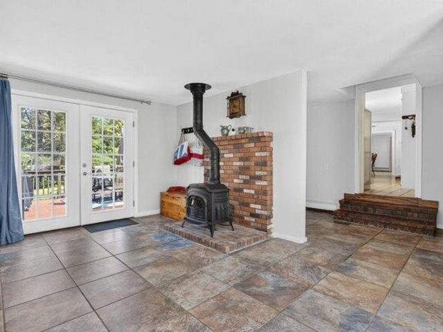 House for sale in Pownal, Maine