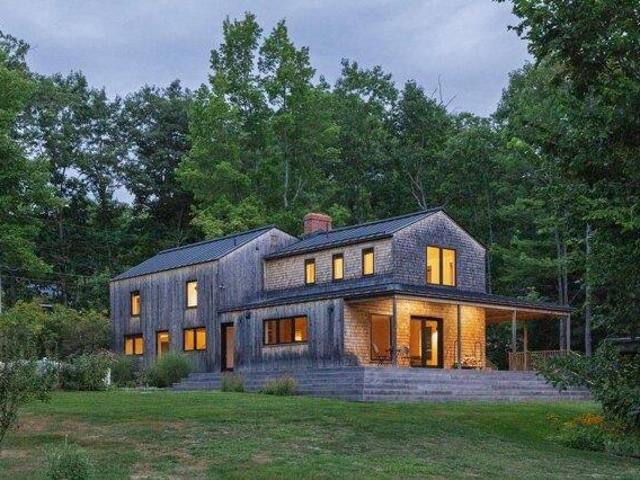 House for sale in Pownal, Cumberland County