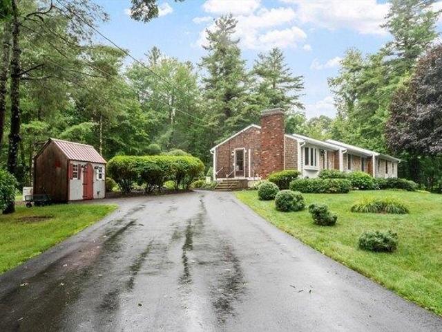 House for sale in Princeton, Massachusetts