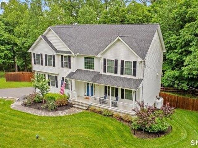 House for sale in Prospect, Connecticut
