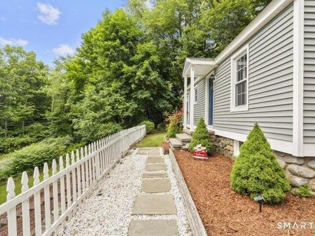 House for sale in Prospect, Connecticut