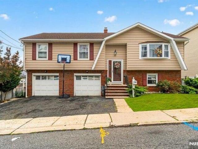 House for sale in Passaic, New Jersey