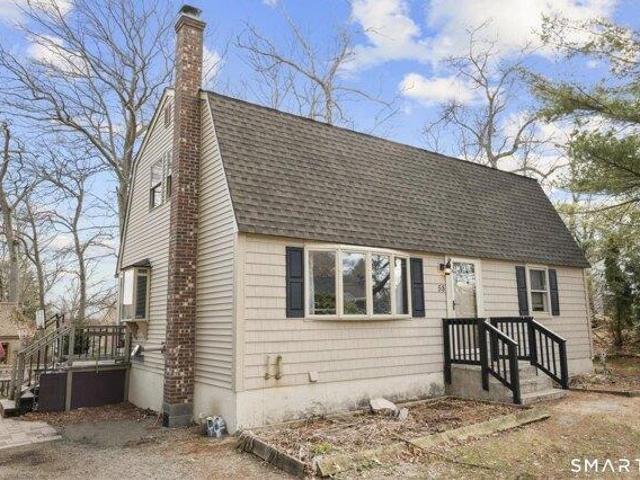 House for sale in Putnam, Connecticut