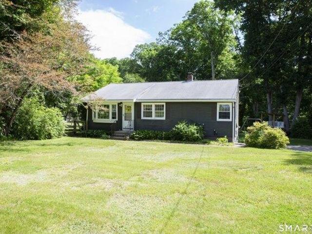 House for sale in Putnam, Connecticut
