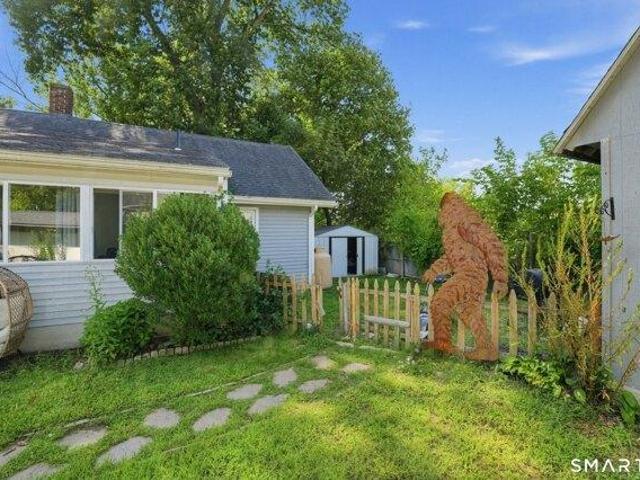 House for sale in Putnam, Northeastern Connecticut Planning Region