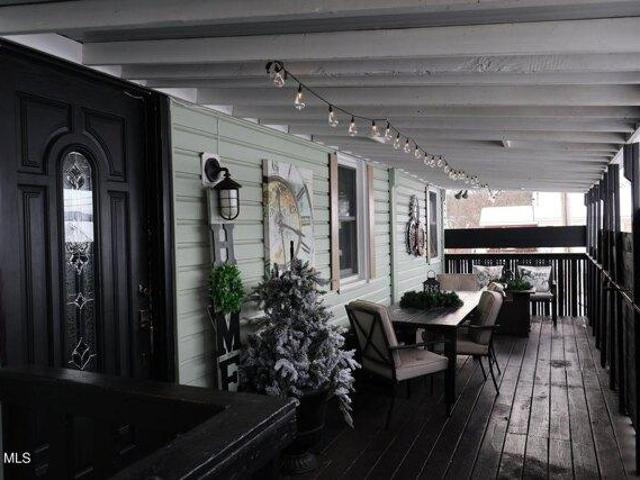 House for sale in Cleverdale, New York