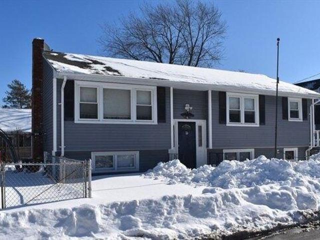 House for sale in Houghs Neck, Quincy