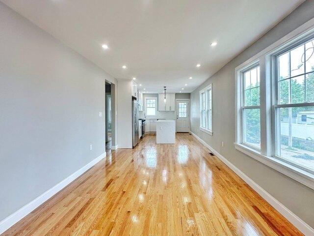 House for sale in Adams Shore, Quincy