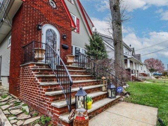 House for sale in Rahway, New Jersey