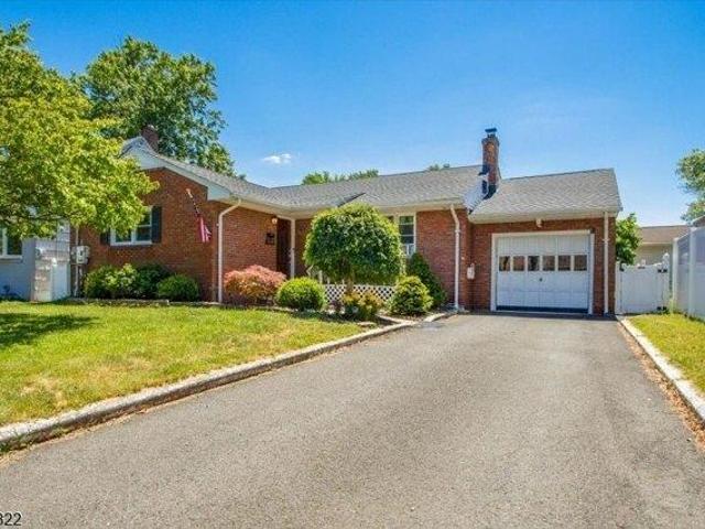 House for sale in Clark, New Jersey