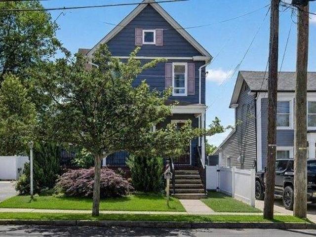 House for sale in Rahway, New Jersey