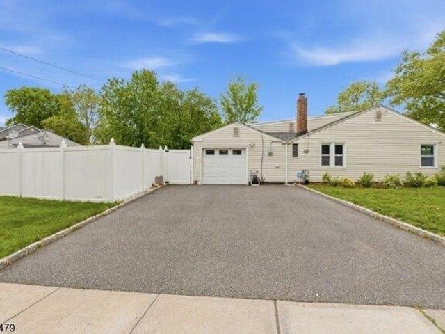 House for sale in Rahway, New Jersey
