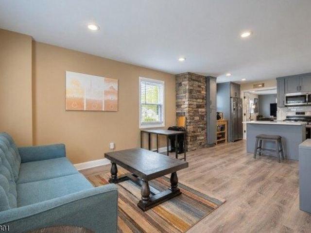 House for sale in Rahway, Union County