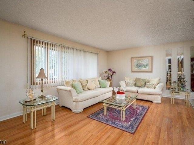 House for sale in Rahway, Union County
