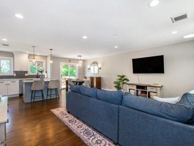 House for sale in Randolph, New Jersey