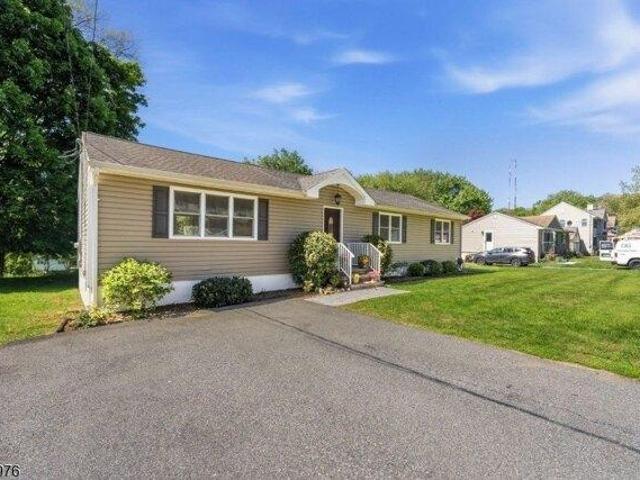 House for sale in Randolph, New Jersey