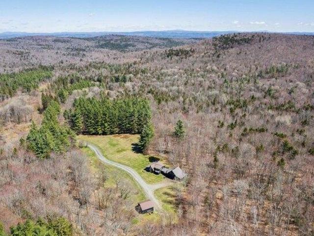 House for sale in Rochester, Vermont