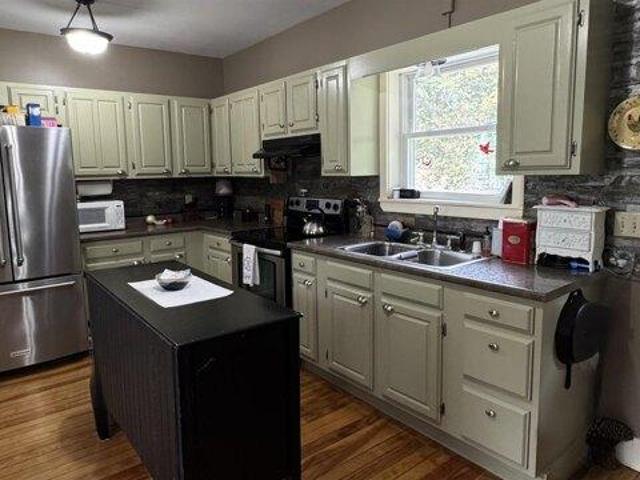 House for sale in Randolph Center Historic District, Randolph