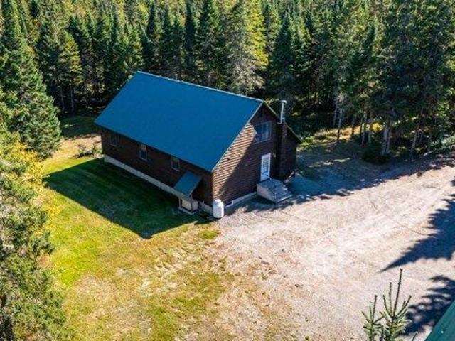 House for sale in Dallas Plantation, Rangeley
