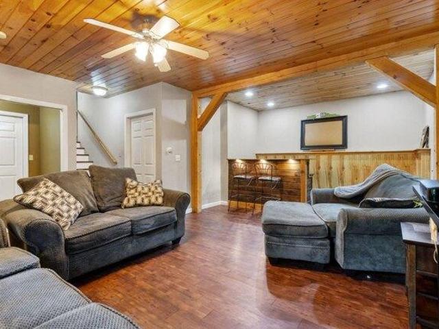 House for sale in Raymond, Maine