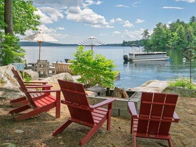 House for sale in Raymond, Cumberland County