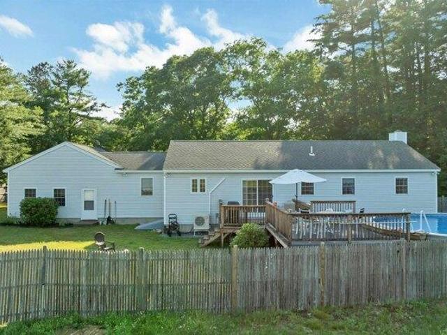 House for sale in New Hampshire