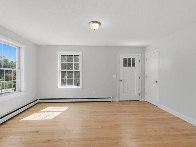 House for sale in Raymond, Rockingham County