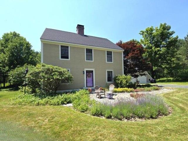 House for sale in Readfield, Maine