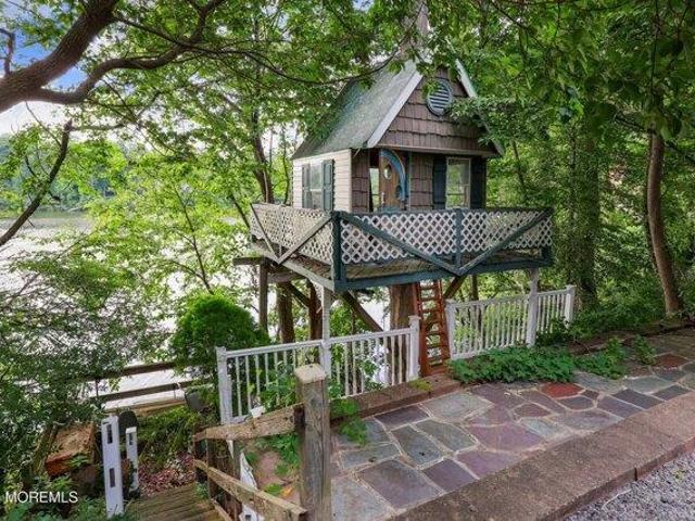 House for sale in Monmouth, New Jersey