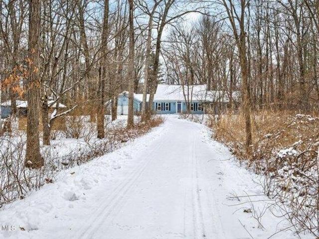 House for sale in Saratoga, New York