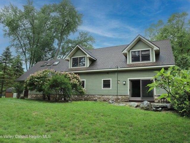 House for sale in Rhinebeck, New York