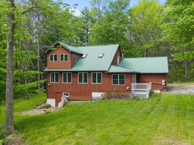 House for sale in Richmond, Maine