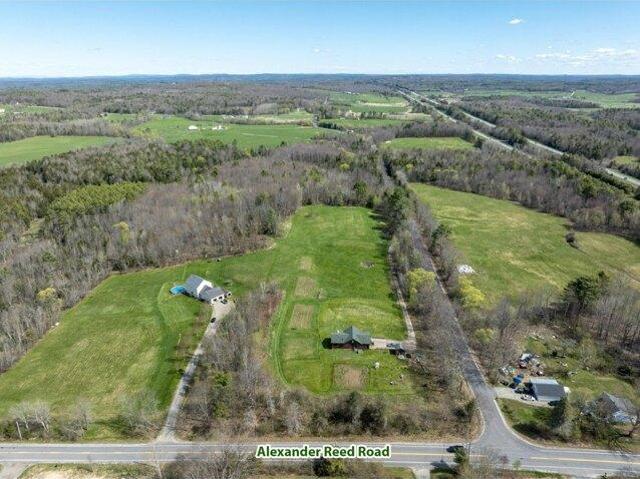House for sale in Richmond, Maine