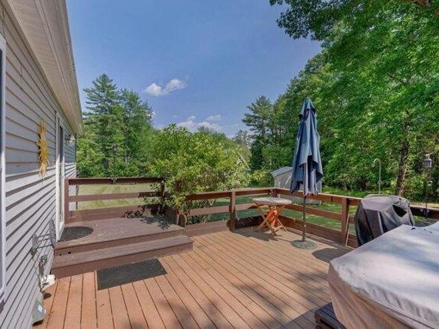 House for sale in Richmond, Maine