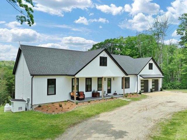 House for sale in New Hampshire
