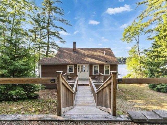 House for sale in New Hampshire