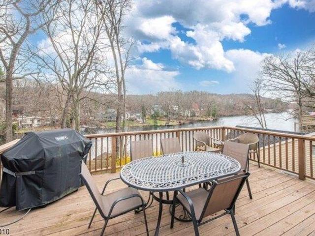 House for sale in Passaic, New Jersey
