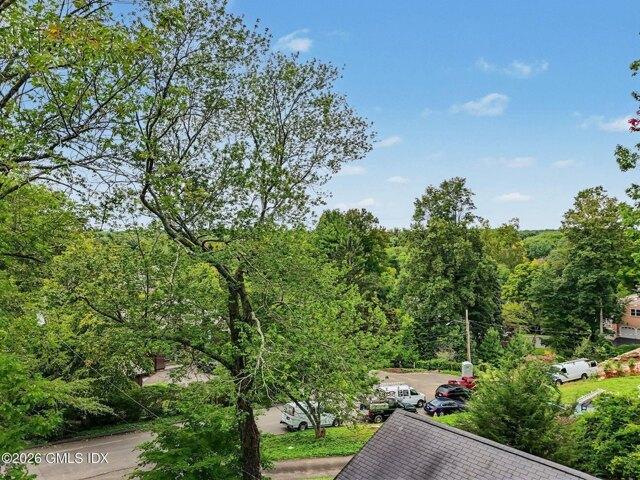 House for sale in Mianus, Greenwich