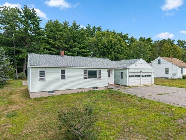 House for sale in Melrose Corner, Rochester