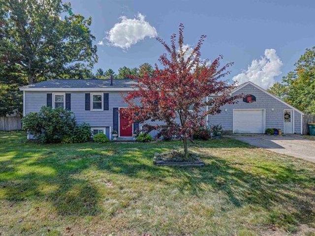 House for sale in Melrose Corner, Rochester