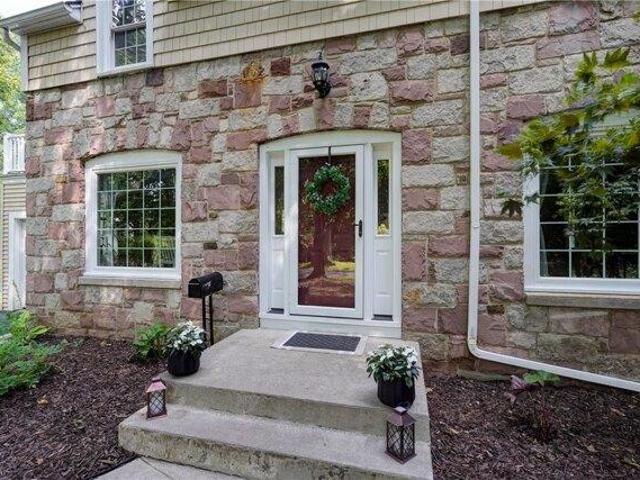 House for sale in New York
