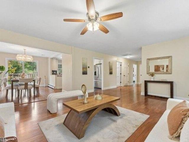 House for sale in Meriden, Rockaway Township