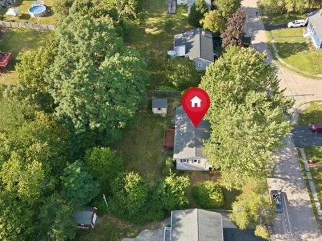 House for sale in Rockland, Plymouth County