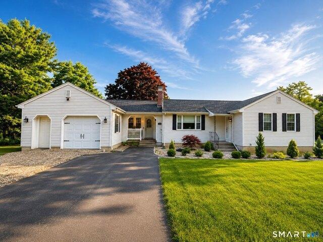 House for sale in Rocky Hill, Connecticut