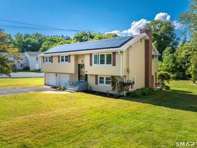 House for sale in Rocky Hill, Connecticut