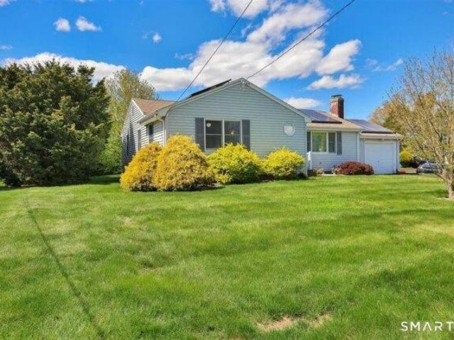 House for sale in Rocky Hill, Connecticut