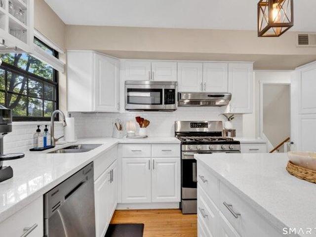 House for sale in Rocky Hill, Connecticut
